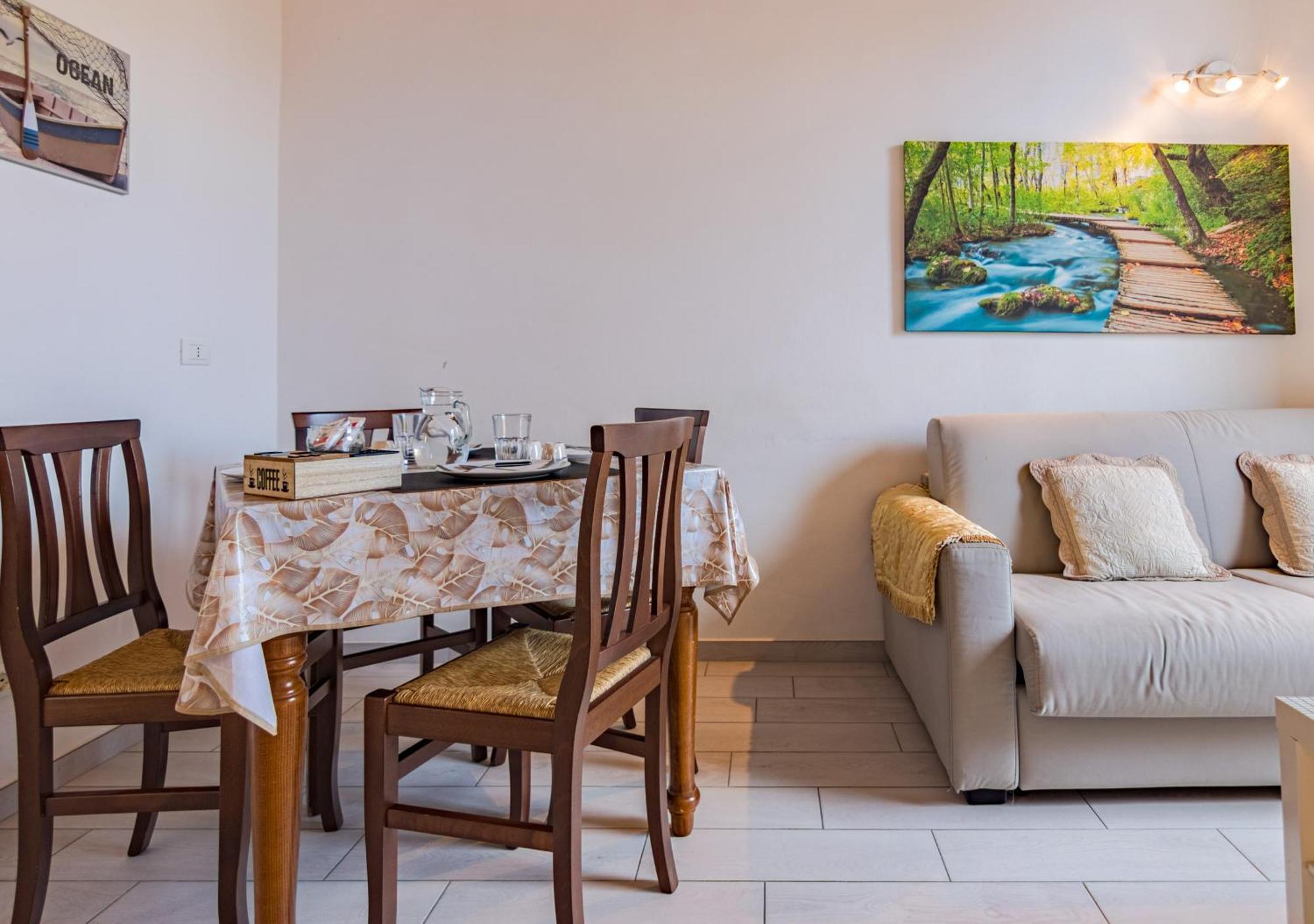 Casa Mya-Relax Al Porto, Wifi Veloce E Clima Apartment Ливорно Екстериор снимка