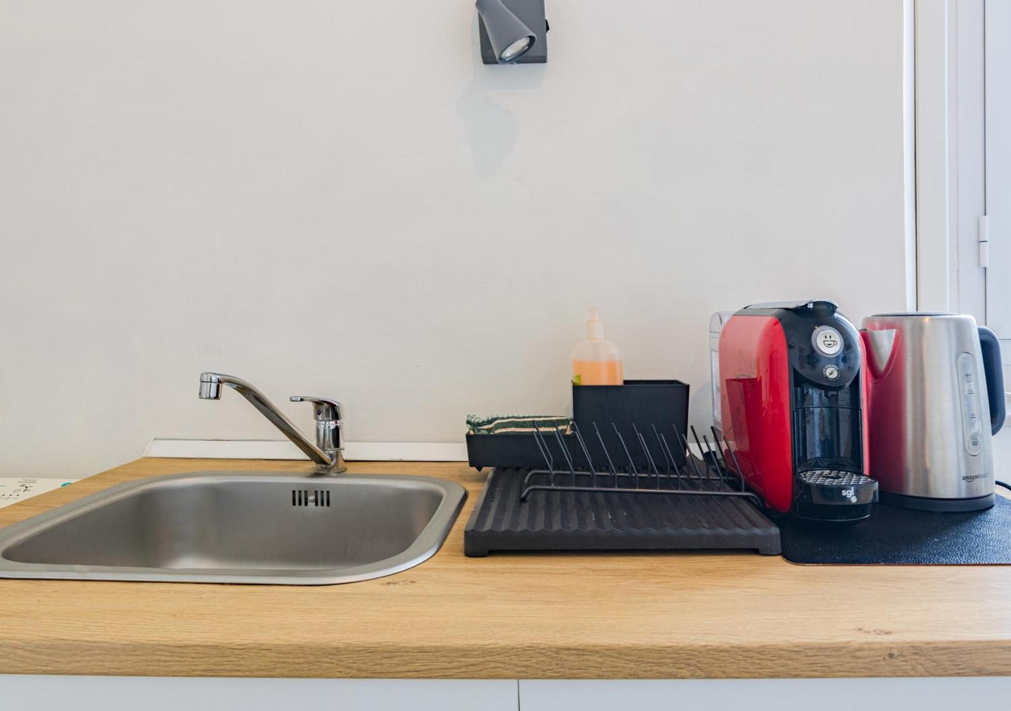 Casa Mya-Relax Al Porto, Wifi Veloce E Clima Apartment Ливорно Екстериор снимка
